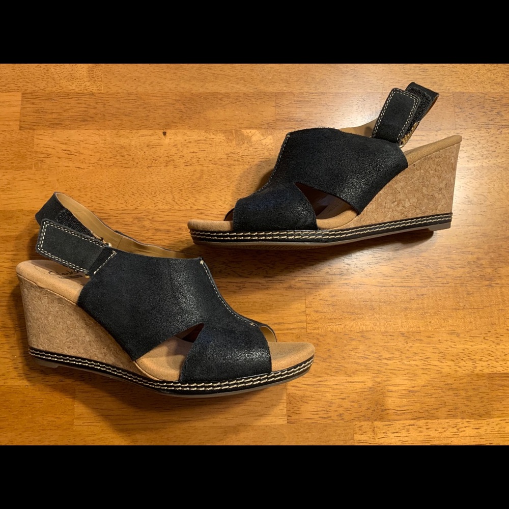NWOT Clarks sandals.
